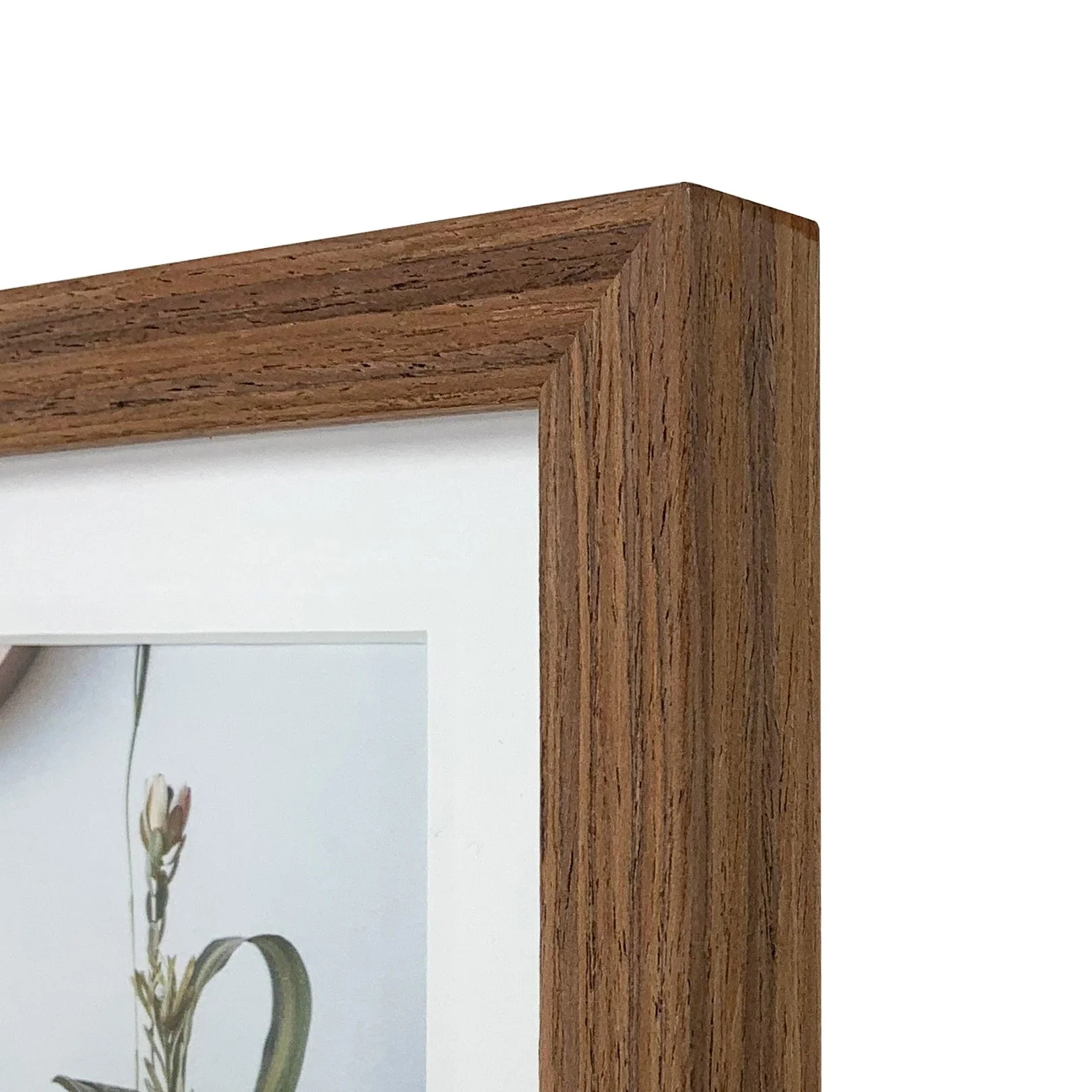 Elegant Chestnut Brown Picture Frame - Image 6