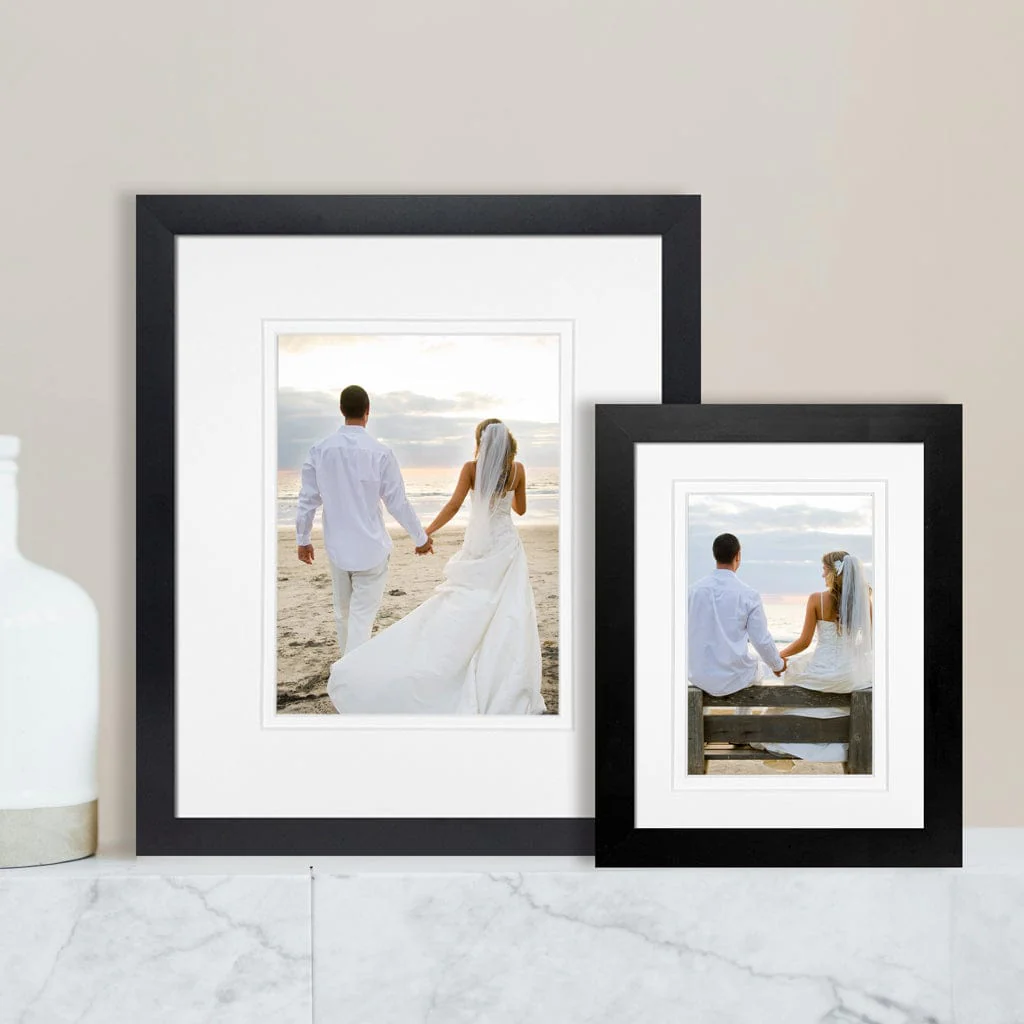 Elegant Deluxe Black Photo Frame - Image 22