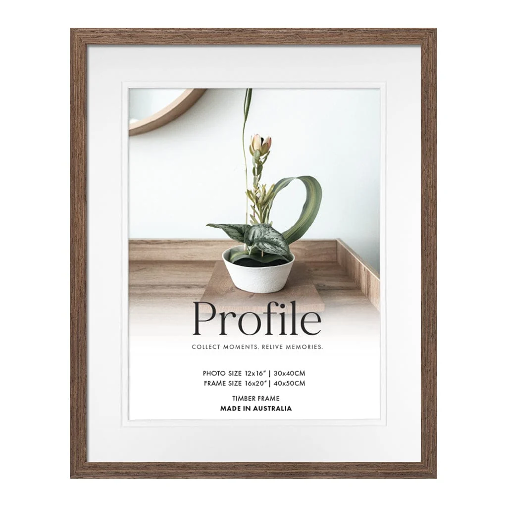 Elegant Deluxe Chestnut Brown Timber Photo Frame - Image 15