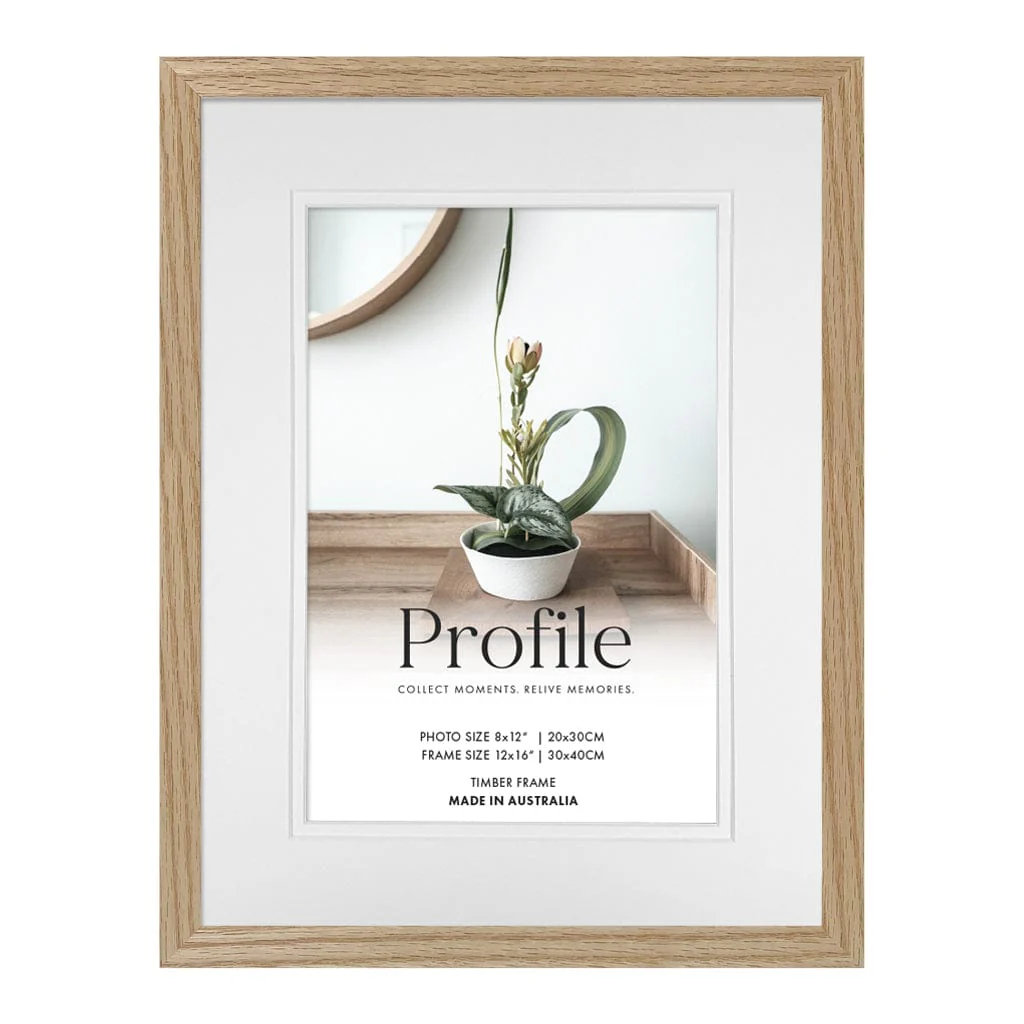 Elegant Deluxe Natural Oak Photo Frame - Image 6